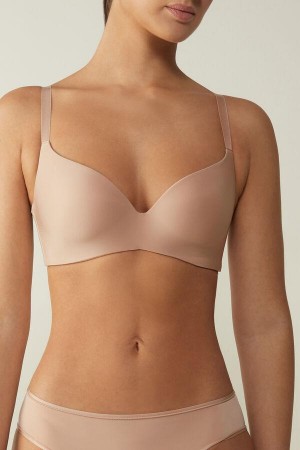 Intimissimi Adele Triangle in Ultralight Microfiber BH Dame Beige | NOUT4634
