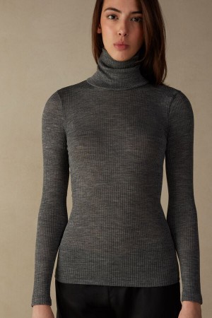 Intimissimi High-Neck Tubular Top in Ull and Silk Langermet Dame Grå | NOHK4254
